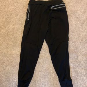 AE Black Joggers